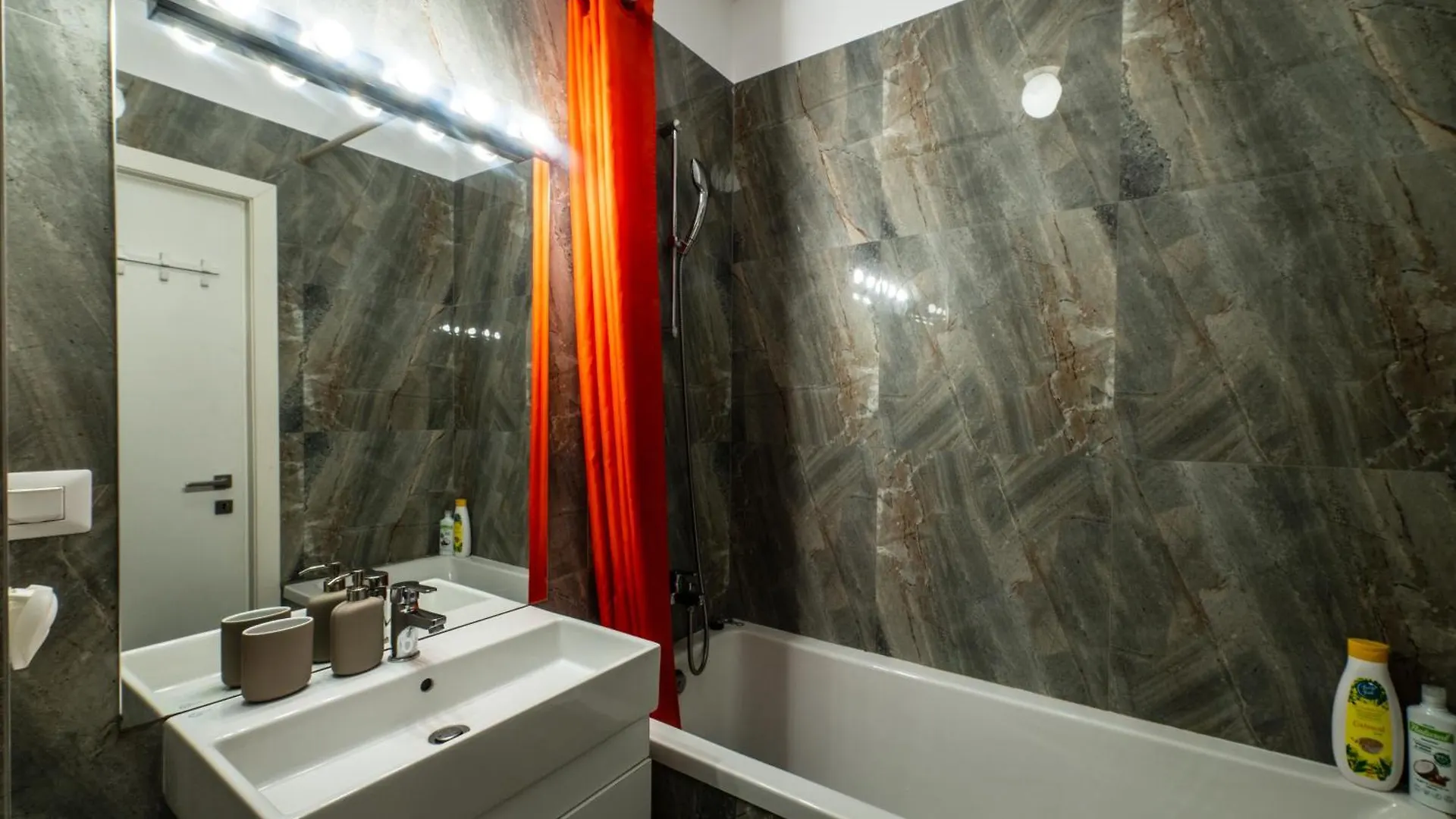 Modern Studio & Apartment - Tineretului Park Bukareszt